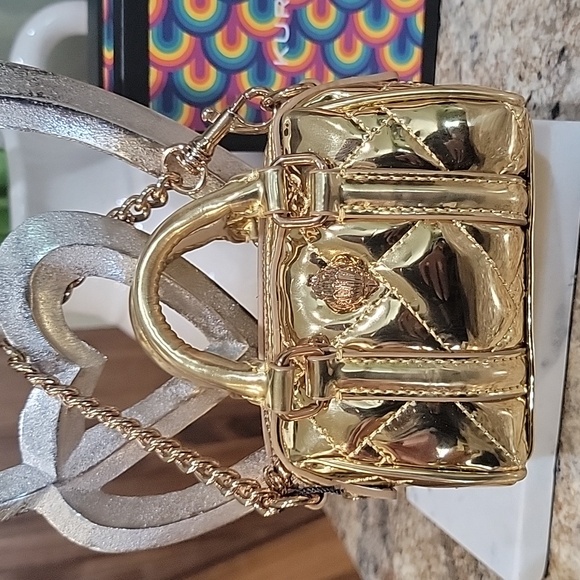 Kurt Guiger NWT kensington boston charm - Picture 4 of 7